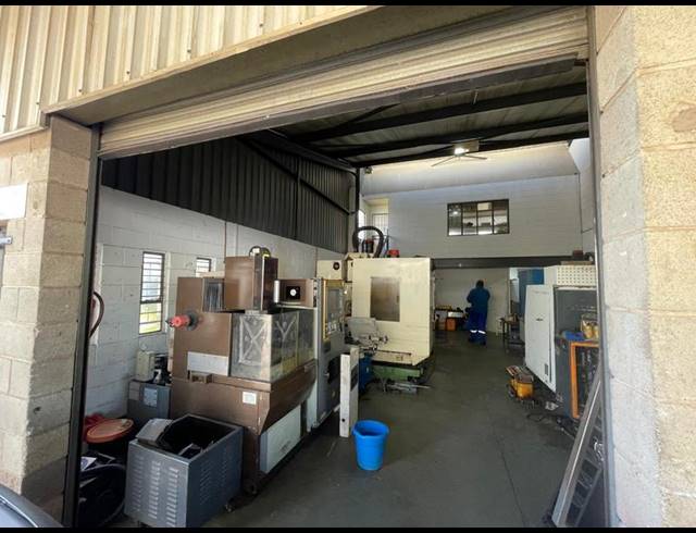 INDUSTRIAL PROPERTY TO RENT IN HENNOPSPARK